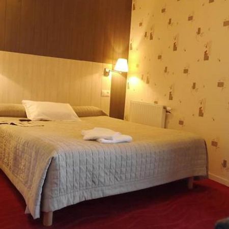 Hotel Terminus - Gare Saint-Malo Habitación foto